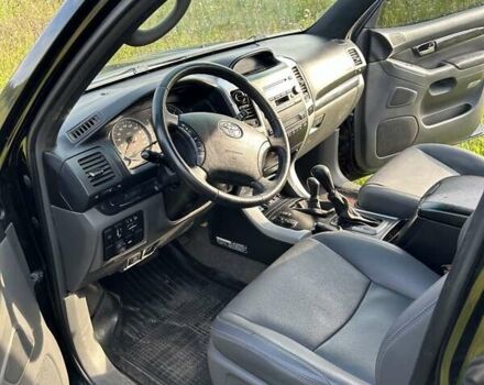 Черный Тойота Ленд Крузер Прадо, объемом двигателя 4 л и пробегом 280 тыс. км за 14400 $, фото 16 на Automoto.ua