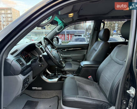 Чорний Тойота Ленд Крузер Прадо, об'ємом двигуна 3.96 л та пробігом 193 тис. км за 18999 $, фото 6 на Automoto.ua