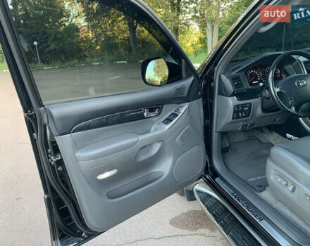 Черный Тойота Ленд Крузер Прадо, объемом двигателя 4 л и пробегом 245 тыс. км за 21000 $, фото 15 на Automoto.ua