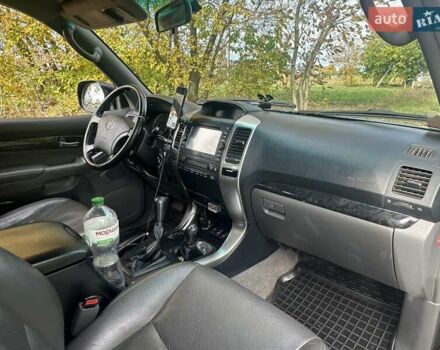 Чорний Тойота Ленд Крузер Прадо, об'ємом двигуна 4 л та пробігом 221 тис. км за 18300 $, фото 21 на Automoto.ua