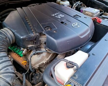 Черный Тойота Ленд Крузер Прадо, объемом двигателя 40 л и пробегом 269 тыс. км за 18800 $, фото 9 на Automoto.ua