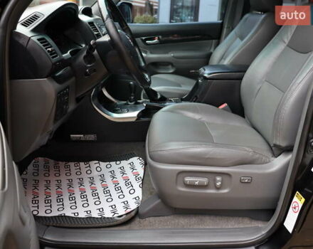 Чорний Тойота Ленд Крузер Прадо, об'ємом двигуна 4 л та пробігом 591 тис. км за 15900 $, фото 15 на Automoto.ua