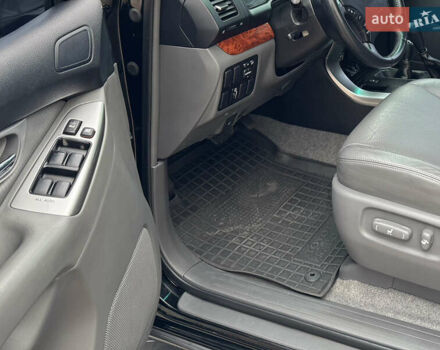 Черный Тойота Ленд Крузер Прадо, объемом двигателя 4 л и пробегом 65 тыс. км за 24999 $, фото 13 на Automoto.ua