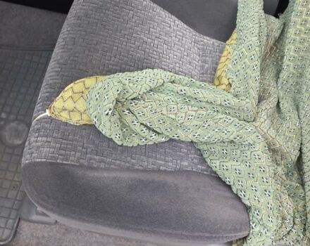 Черный Тойота Ленд Крузер Прадо, объемом двигателя 2.7 л и пробегом 128 тыс. км за 15000 $, фото 12 на Automoto.ua