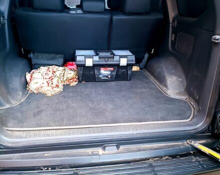 Черный Тойота Ленд Крузер Прадо, объемом двигателя 40 л и пробегом 269 тыс. км за 18800 $, фото 7 на Automoto.ua