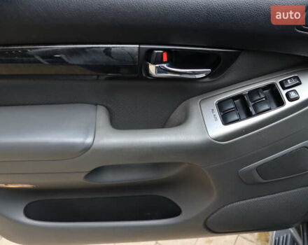 Чорний Тойота Ленд Крузер Прадо, об'ємом двигуна 4 л та пробігом 591 тис. км за 15900 $, фото 14 на Automoto.ua