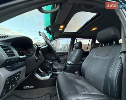 Чорний Тойота Ленд Крузер Прадо, об'ємом двигуна 3.96 л та пробігом 193 тис. км за 18999 $, фото 12 на Automoto.ua