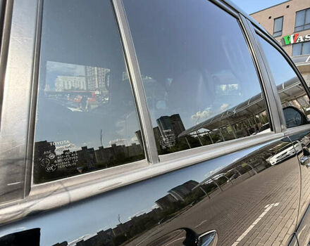 Черный Тойота Ленд Крузер Прадо, объемом двигателя 4 л и пробегом 225 тыс. км за 16000 $, фото 8 на Automoto.ua