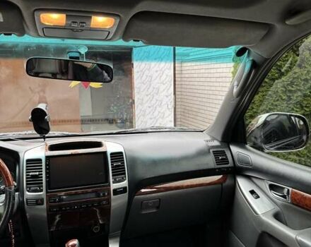 Черный Тойота Ленд Крузер Прадо, объемом двигателя 4 л и пробегом 255 тыс. км за 16500 $, фото 9 на Automoto.ua