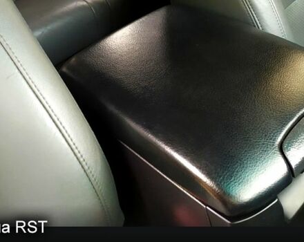 Чорний Тойота Ленд Крузер Прадо, об'ємом двигуна 4 л та пробігом 140 тис. км за 16999 $, фото 13 на Automoto.ua