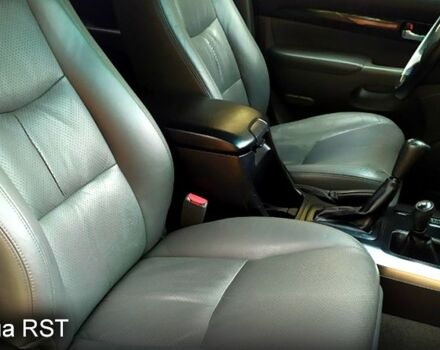 Чорний Тойота Ленд Крузер Прадо, об'ємом двигуна 4 л та пробігом 140 тис. км за 16999 $, фото 9 на Automoto.ua