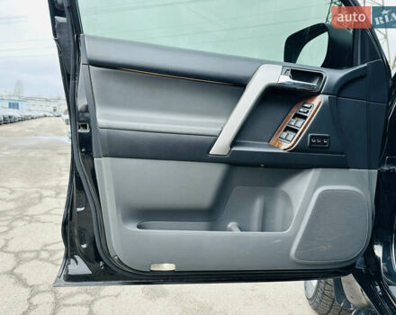 Черный Тойота Ленд Крузер Прадо, объемом двигателя 3.96 л и пробегом 148 тыс. км за 27500 $, фото 15 на Automoto.ua