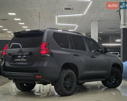 Черный Тойота Ленд Крузер Прадо, объемом двигателя 2.98 л и пробегом 354 тыс. км за 20799 $, фото 4 на Automoto.ua