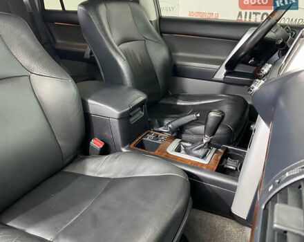 Черный Тойота Ленд Крузер Прадо, объемом двигателя 3 л и пробегом 230 тыс. км за 19950 $, фото 11 на Automoto.ua