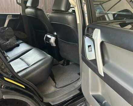 Черный Тойота Ленд Крузер Прадо, объемом двигателя 3.96 л и пробегом 277 тыс. км за 22900 $, фото 17 на Automoto.ua