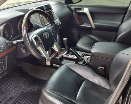 Черный Тойота Ленд Крузер Прадо, объемом двигателя 3 л и пробегом 267 тыс. км за 26000 $, фото 16 на Automoto.ua