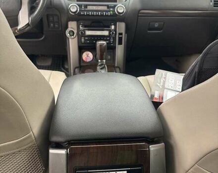 Черный Тойота Ленд Крузер Прадо, объемом двигателя 4 л и пробегом 198 тыс. км за 19700 $, фото 17 на Automoto.ua