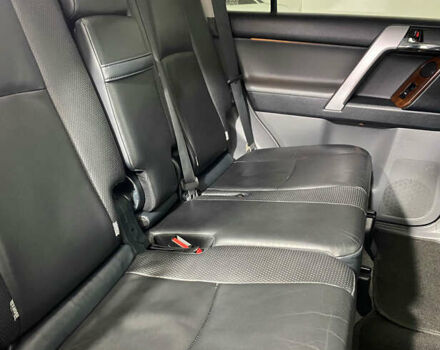 Черный Тойота Ленд Крузер Прадо, объемом двигателя 3 л и пробегом 230 тыс. км за 19950 $, фото 13 на Automoto.ua