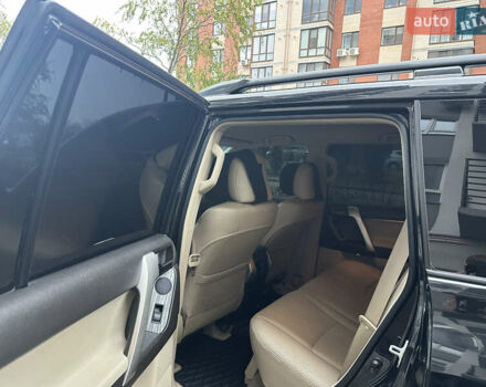 Черный Тойота Ленд Крузер Прадо, объемом двигателя 4 л и пробегом 193 тыс. км за 25000 $, фото 25 на Automoto.ua