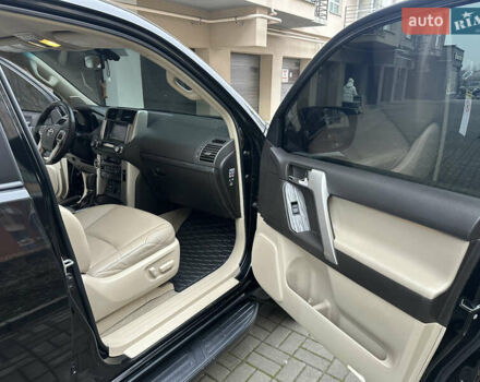 Черный Тойота Ленд Крузер Прадо, объемом двигателя 4 л и пробегом 193 тыс. км за 25000 $, фото 30 на Automoto.ua