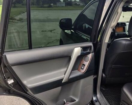 Черный Тойота Ленд Крузер Прадо, объемом двигателя 3 л и пробегом 267 тыс. км за 26000 $, фото 24 на Automoto.ua