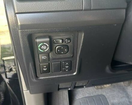 Черный Тойота Ленд Крузер Прадо, объемом двигателя 3.96 л и пробегом 277 тыс. км за 22900 $, фото 13 на Automoto.ua