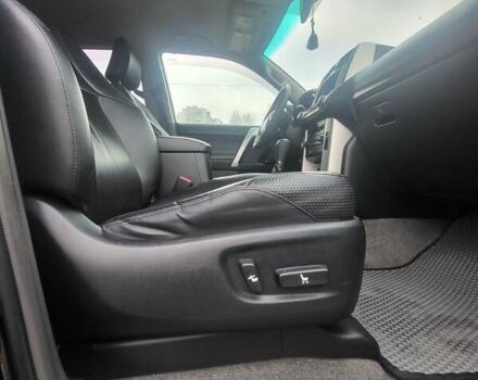 Черный Тойота Ленд Крузер Прадо, объемом двигателя 3.96 л и пробегом 202 тыс. км за 22999 $, фото 11 на Automoto.ua