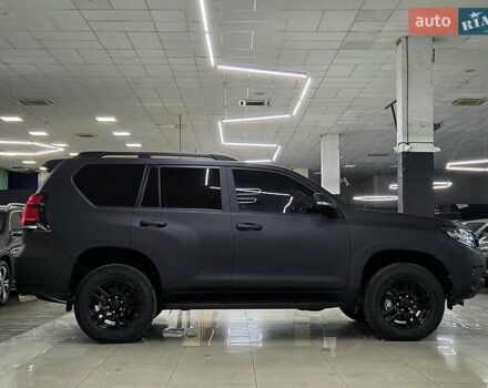 Черный Тойота Ленд Крузер Прадо, объемом двигателя 2.98 л и пробегом 354 тыс. км за 20799 $, фото 5 на Automoto.ua