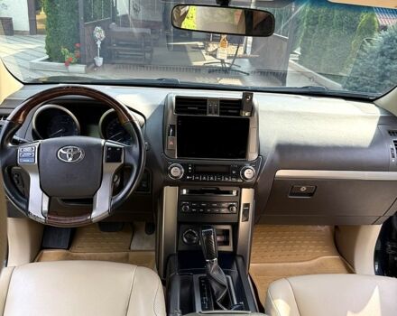 Тойота Ленд Крузер Прадо 2010 у Славянске на Automoto.ua Чорний Тойота Ленд Крузер Прадо, об'ємом двигуна 2.7 л та пробігом 183 тис. км за 21000 $, фото 6 на Automoto.ua