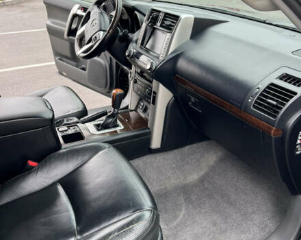 Черный Тойота Ленд Крузер Прадо, объемом двигателя 3.96 л и пробегом 258 тыс. км за 19799 $, фото 15 на Automoto.ua