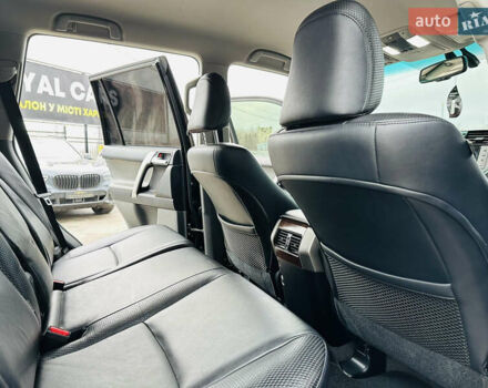 Черный Тойота Ленд Крузер Прадо, объемом двигателя 3.96 л и пробегом 148 тыс. км за 27500 $, фото 18 на Automoto.ua