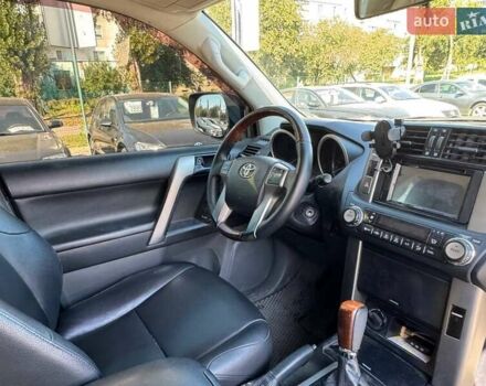 Черный Тойота Ленд Крузер Прадо, объемом двигателя 2.69 л и пробегом 338 тыс. км за 20000 $, фото 16 на Automoto.ua