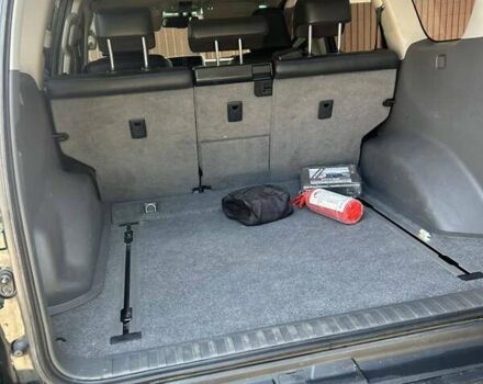 Черный Тойота Ленд Крузер Прадо, объемом двигателя 3.96 л и пробегом 277 тыс. км за 22900 $, фото 14 на Automoto.ua