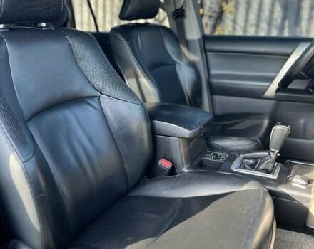 Чорний Тойота Ленд Крузер Прадо, об'ємом двигуна 4 л та пробігом 260 тис. км за 22500 $, фото 6 на Automoto.ua