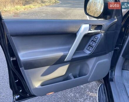 Черный Тойота Ленд Крузер Прадо, объемом двигателя 0 л и пробегом 170 тыс. км за 25500 $, фото 12 на Automoto.ua