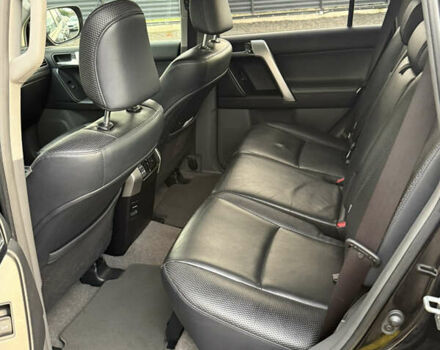 Чорний Тойота Ленд Крузер Прадо, об'ємом двигуна 3 л та пробігом 198 тис. км за 23900 $, фото 10 на Automoto.ua