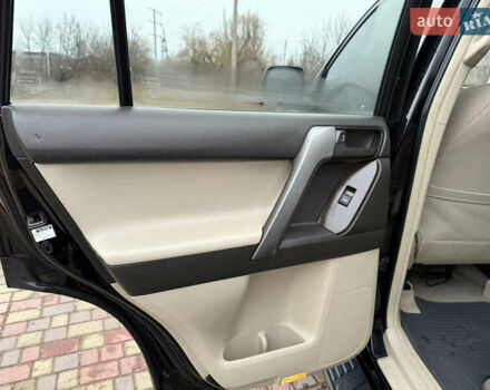 Черный Тойота Ленд Крузер Прадо, объемом двигателя 4 л и пробегом 199 тыс. км за 21600 $, фото 35 на Automoto.ua