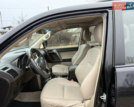 Черный Тойота Ленд Крузер Прадо, объемом двигателя 4 л и пробегом 199 тыс. км за 21600 $, фото 43 на Automoto.ua