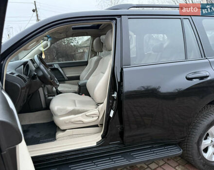 Черный Тойота Ленд Крузер Прадо, объемом двигателя 4 л и пробегом 199 тыс. км за 21600 $, фото 2 на Automoto.ua
