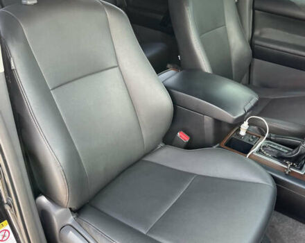 Черный Тойота Ленд Крузер Прадо, объемом двигателя 2.7 л и пробегом 171 тыс. км за 18350 $, фото 20 на Automoto.ua