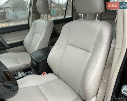 Черный Тойота Ленд Крузер Прадо, объемом двигателя 4 л и пробегом 199 тыс. км за 21600 $, фото 10 на Automoto.ua