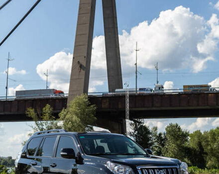 Черный Тойота Ленд Крузер Прадо, объемом двигателя 2.98 л и пробегом 155 тыс. км за 26800 $, фото 2 на Automoto.ua