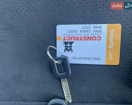 Чорний Тойота Ленд Крузер Прадо, об'ємом двигуна 2.69 л та пробігом 134 тис. км за 21900 $, фото 175 на Automoto.ua