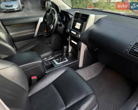 Черный Тойота Ленд Крузер Прадо, объемом двигателя 2.98 л и пробегом 95 тыс. км за 27200 $, фото 17 на Automoto.ua