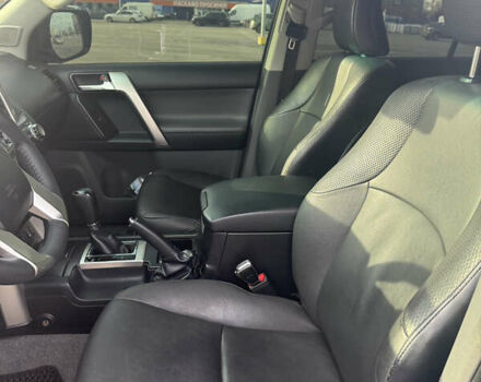 Черный Тойота Ленд Крузер Прадо, объемом двигателя 3.96 л и пробегом 93 тыс. км за 27000 $, фото 6 на Automoto.ua