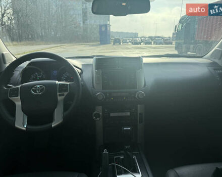 Черный Тойота Ленд Крузер Прадо, объемом двигателя 3.96 л и пробегом 93 тыс. км за 27000 $, фото 5 на Automoto.ua