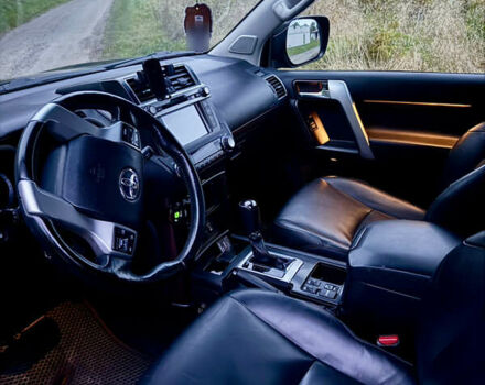 Черный Тойота Ленд Крузер Прадо, объемом двигателя 3 л и пробегом 219 тыс. км за 28500 $, фото 5 на Automoto.ua