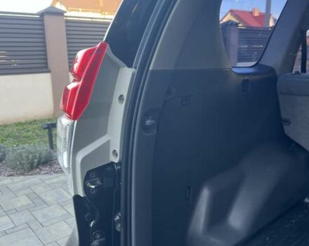 Чорний Тойота Ленд Крузер Прадо, об'ємом двигуна 2.7 л та пробігом 270 тис. км за 21111 $, фото 12 на Automoto.ua