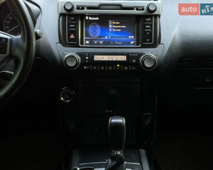 Черный Тойота Ленд Крузер Прадо, объемом двигателя 2.98 л и пробегом 290 тыс. км за 30500 $, фото 10 на Automoto.ua