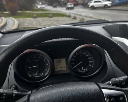 Чорний Тойота Ленд Крузер Прадо, об'ємом двигуна 2.69 л та пробігом 90 тис. км за 25000 $, фото 5 на Automoto.ua